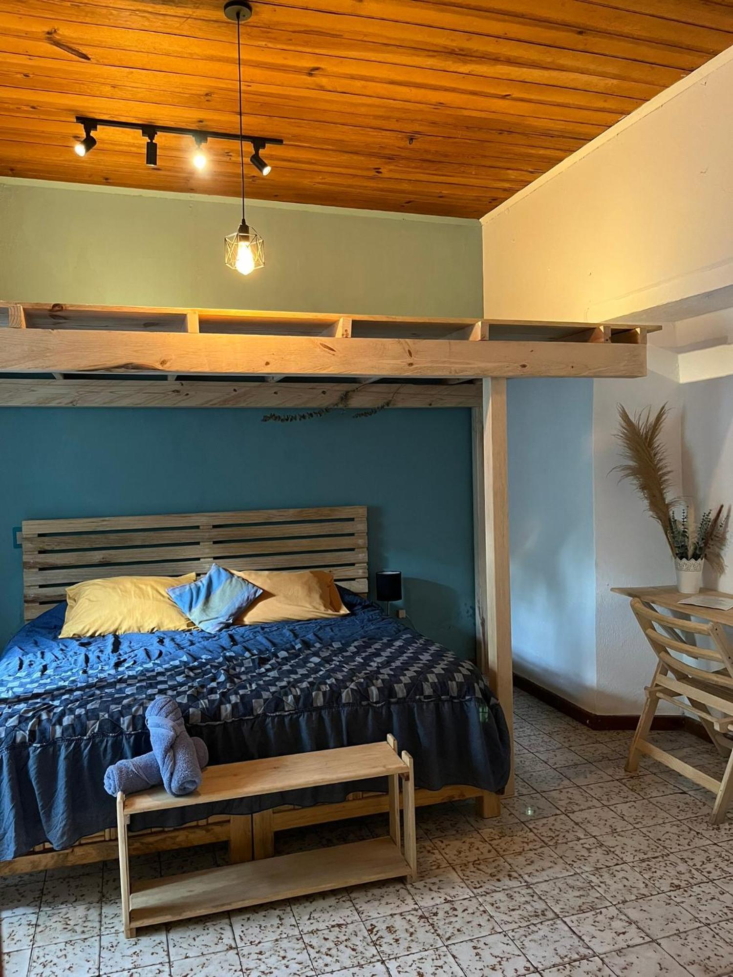 Hostal Casa Gaia Сан-Крістобаль-де-лас-Касас Екстер'єр фото